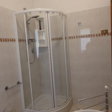 La Casetta فندق مبيت وإفطار سترارو